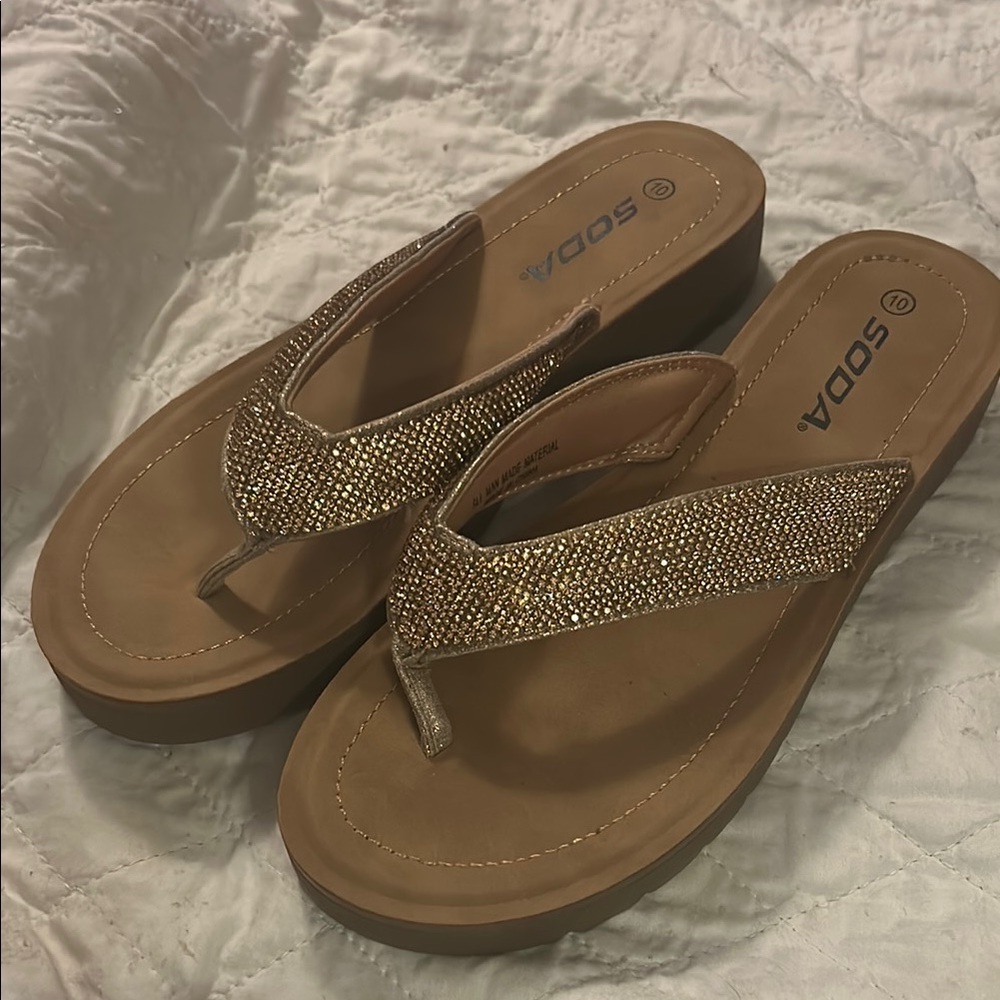 Soda  New Rose  Gold Embellished Sandals with Sparkling Straps‎ - Picture 2 of 7